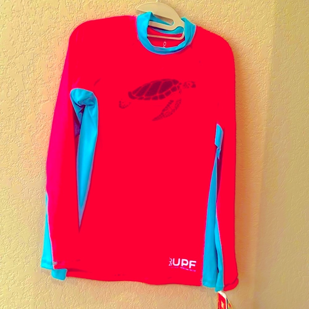 NWT ASSH swim shirt made especially for UV sun protection, size L